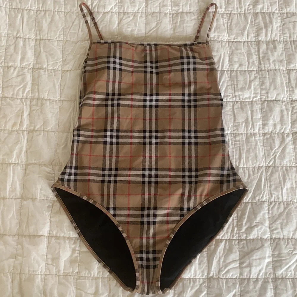 (Sold)Burberry Delia one piece check print Medium M - Picture 4 of 11